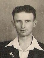 pict354.jpg [147x193]